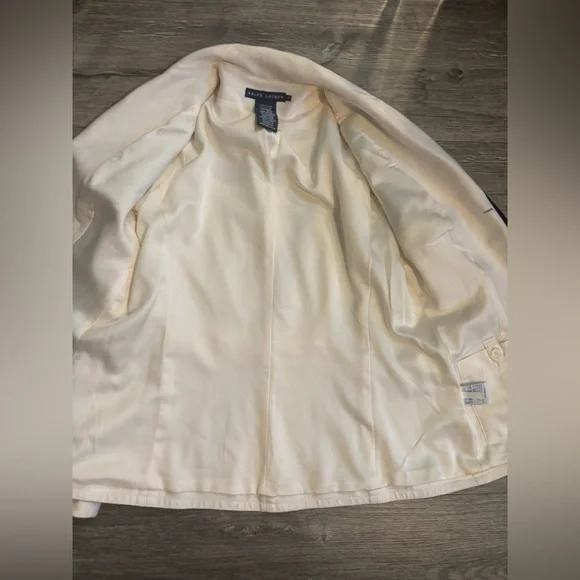 Ralph Lauren Elegant Blazer with Crest Patch size 12 nwot - Picture 7 of 7